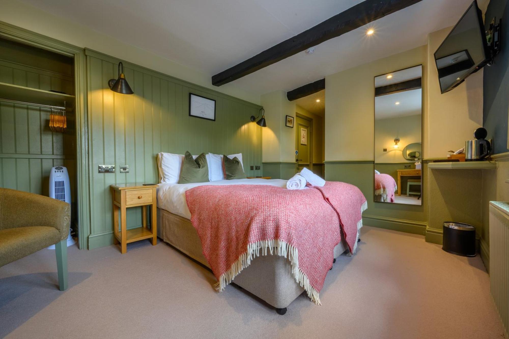 The Horse And Farrier Inn And The Salutation Inn Threlkeld Keswick Eksteriør bilde